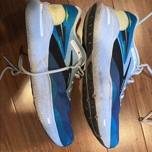 Brooks Ghost Max